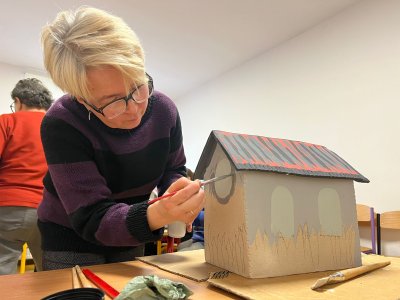 Okładka albumu: Warsztaty ceramiczne - tworzenie domków na mapy